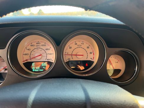 Used 2013 Dodge Challenger R/T Plus image 13