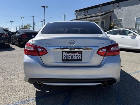 Used 2017 Nissan Altima 2.5 SV FWD image 18