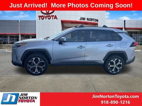 Used 2024 Toyota RAV4 XLE Premium w/ Weather Package AWD/4WD image 5
