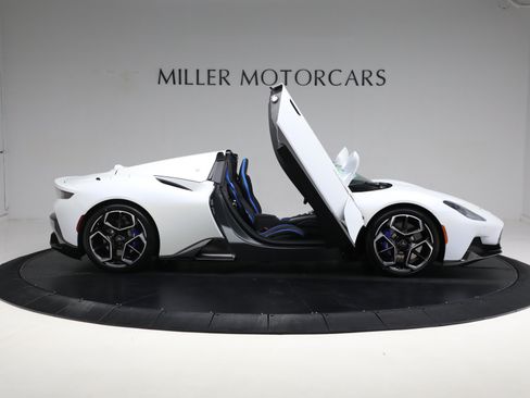 Used 2023 Maserati MC20 Spyder RWD image 23