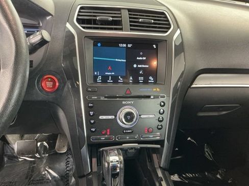 Used 2018 Ford Explorer Sport AWD/4WD image 19