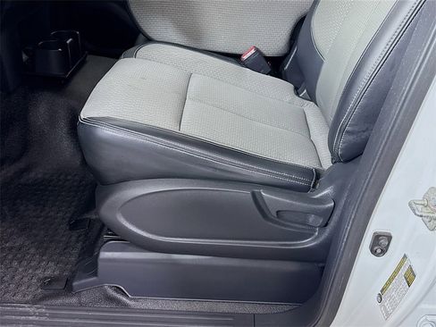 Used 2017 Nissan Titan S image 21