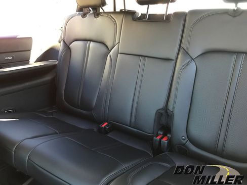 New 2026 Jeep Grand Wagoneer Base image 32