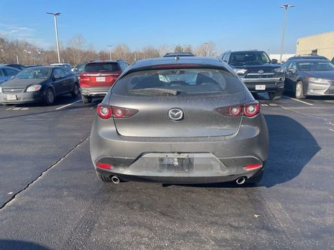 Used 2022 MAZDA MAZDA3 s image 4