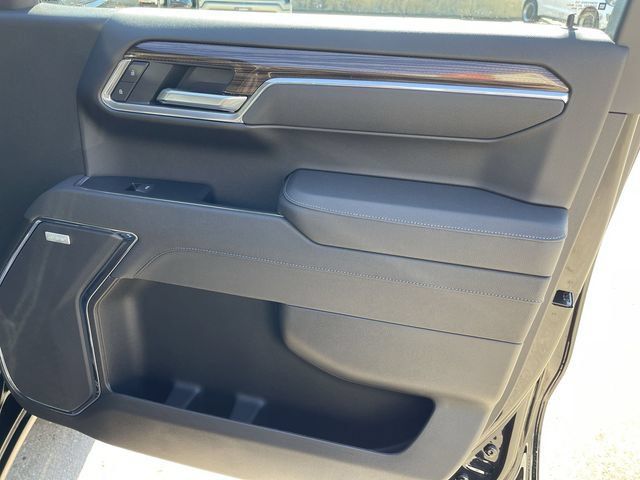 New 2026 Chevrolet Silverado 1500 RST w/ All Star Edition Plus AWD/4WD image 16