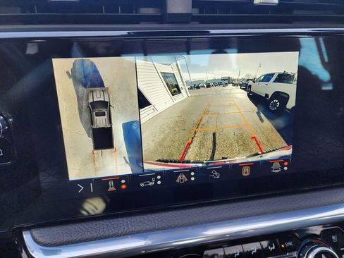 Used 2024 GMC Sierra 2500 Denali w/ Denali Reserve Package image 47