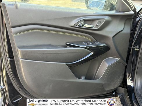 Used 2024 Chevrolet Trax ACTIV w/ Driver Confidence Package image 22