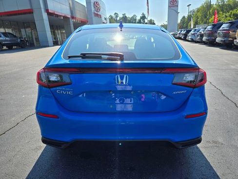 Used 2023 Honda Civic Sport image 7