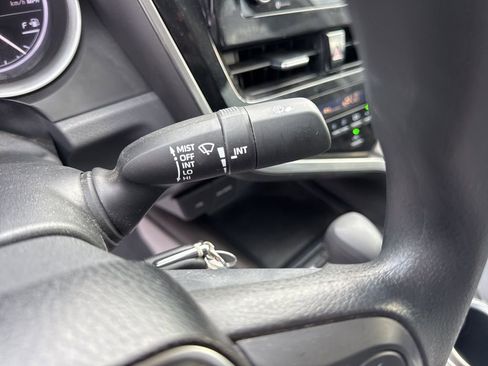 Used 2023 Toyota Camry LE image 17