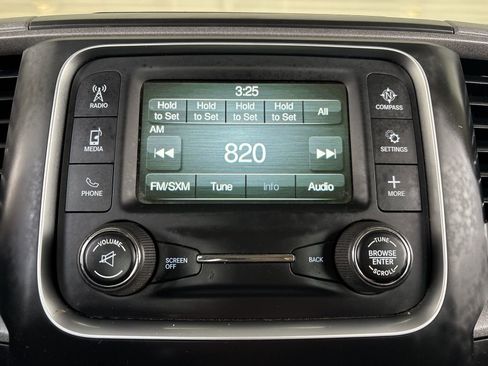 Used 2018 RAM 2500 Tradesman w/ Chrome Appearance Group image 19