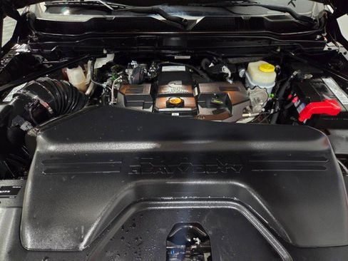 Used 2022 RAM 2500 Limited image 91