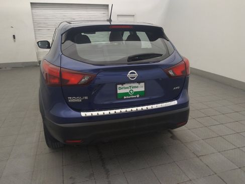 Used 2017 Nissan Rogue Sport S w/ S Appearance Package AWD/4WD image 6