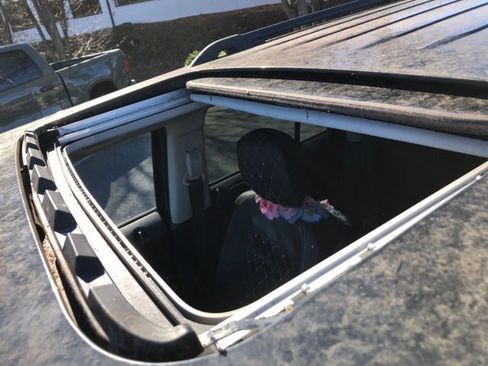 Used 2014 Jeep Patriot Latitude w/ Sun/Sound Group image 15