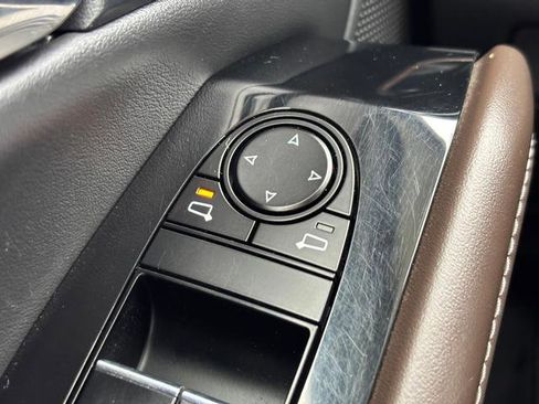 Used 2023 MAZDA CX-30 AWD 2.5 S w/ Premium Package image 21