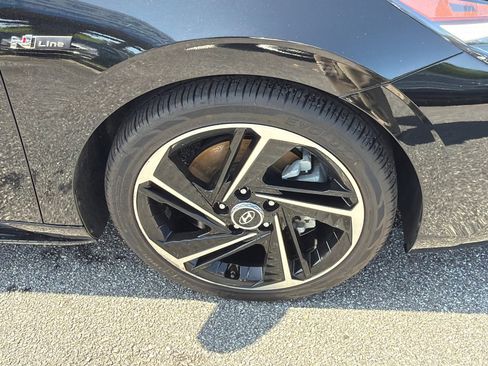 Certified 2023 Hyundai Elantra N Line FWD image 12