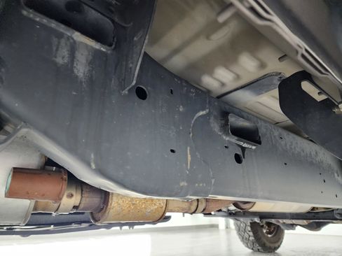 Used 2022 Ford F250 Lariat w/ Tremor Off-Road Package image 24