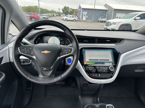 Used 2021 Chevrolet Bolt LT FWD image 11