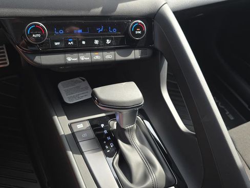 New 2026 Hyundai Elantra Sport FWD image 17