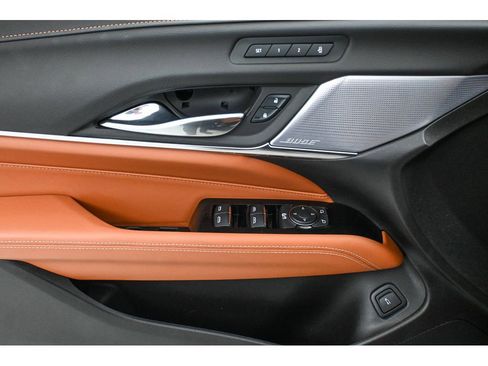 Used 2025 Cadillac CT4 Premium Luxury image 28