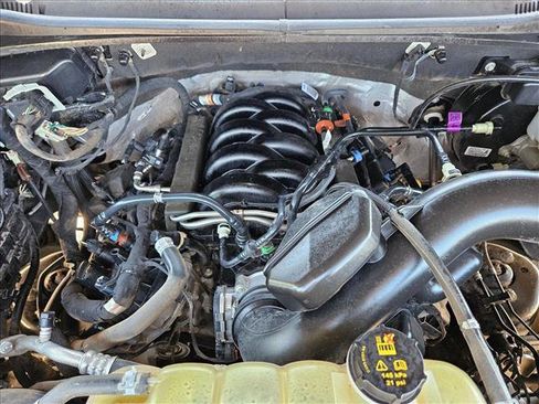 Used 2020 Ford F150 XLT w/ Equipment Group 302A Luxury AWD/4WD image 22
