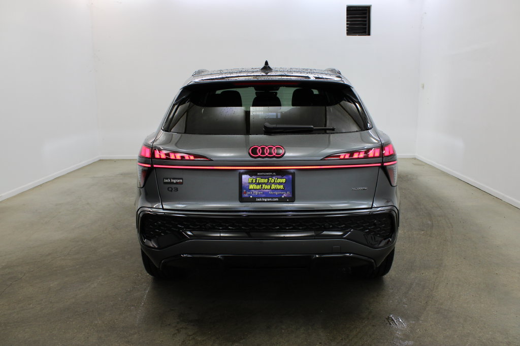New 2026 Audi Q3 quattro 2.0T AWD/4WD image 4
