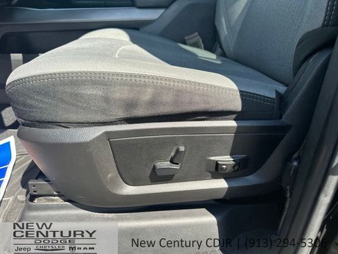 Used 2019 RAM 2500 Big Horn AWD/4WD image 7