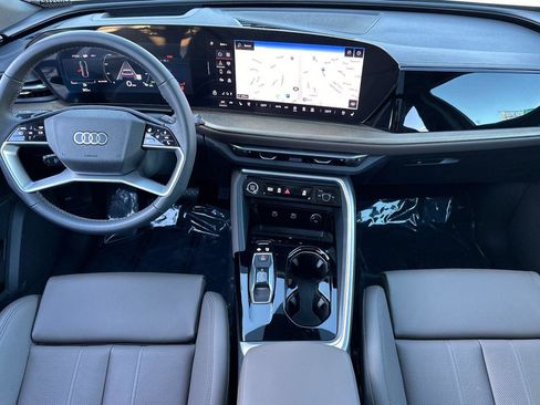New 2025 Audi Q5 Premium Plus image 12