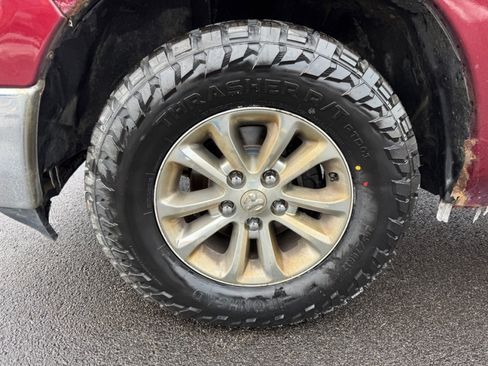 Used 2017 RAM 1500 Classic SLT w/ Luxury Group AWD/4WD image 34