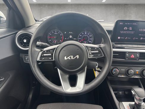 Used 2024 Kia Forte LXS image 25