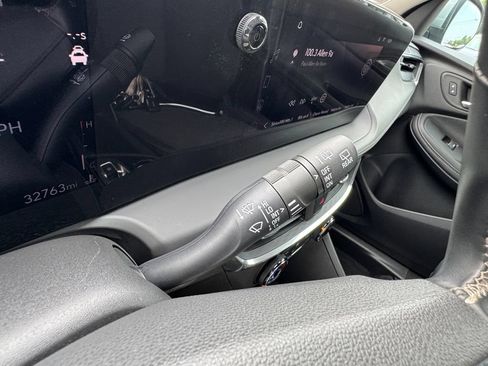 Used 2025 Buick Encore GX Preferred FWD image 33