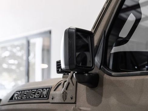 Used 2025 Jeep Gladiator Rubicon w/ Safety Group image 47