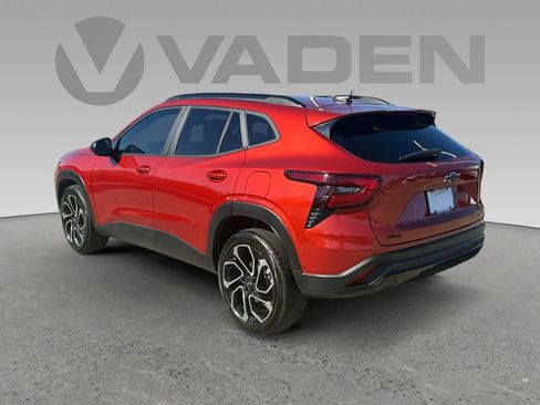 Used 2024 Chevrolet Trax RS image 23