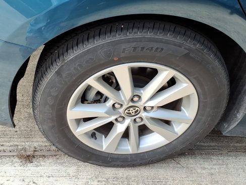 Certified 2025 Toyota Camry LE w/ Convenience Package image 9