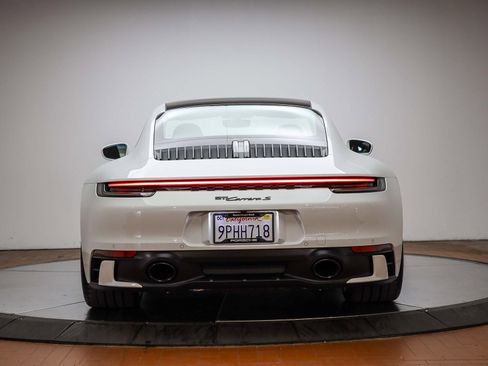Used 2024 Porsche 911 Carrera S image 7