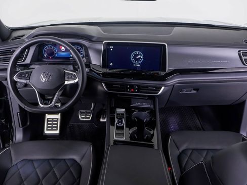 Used 2024 Volkswagen Atlas Cross Sport SEL Premium R-Line image 7