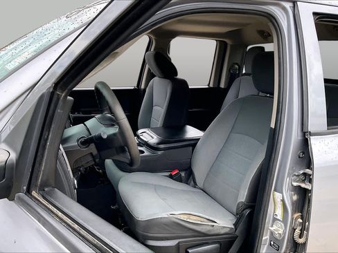 Used 2023 RAM 1500 Tradesman w/ Chrome Plus Package AWD/4WD image 8