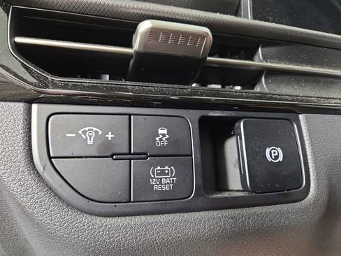 Certified 2026 Kia Sportage S image 29