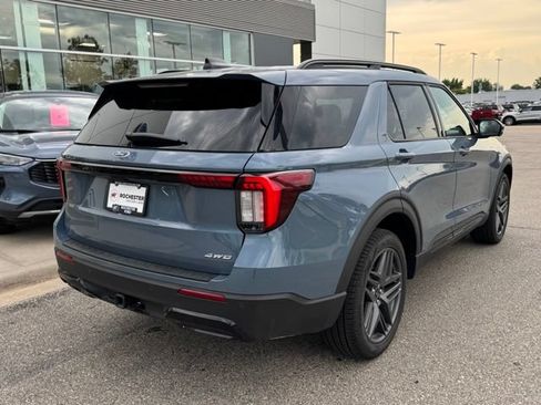 New 2026 Ford Explorer ST-Line w/ ST-Line Street Pack AWD/4WD image 38