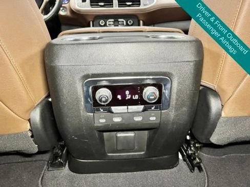Used 2023 Chevrolet Suburban High Country AWD/4WD image 25