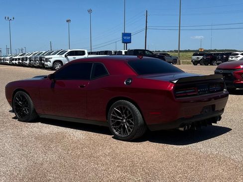 Used 2022 Dodge Challenger R/T w/ Plus Package RWD image 3