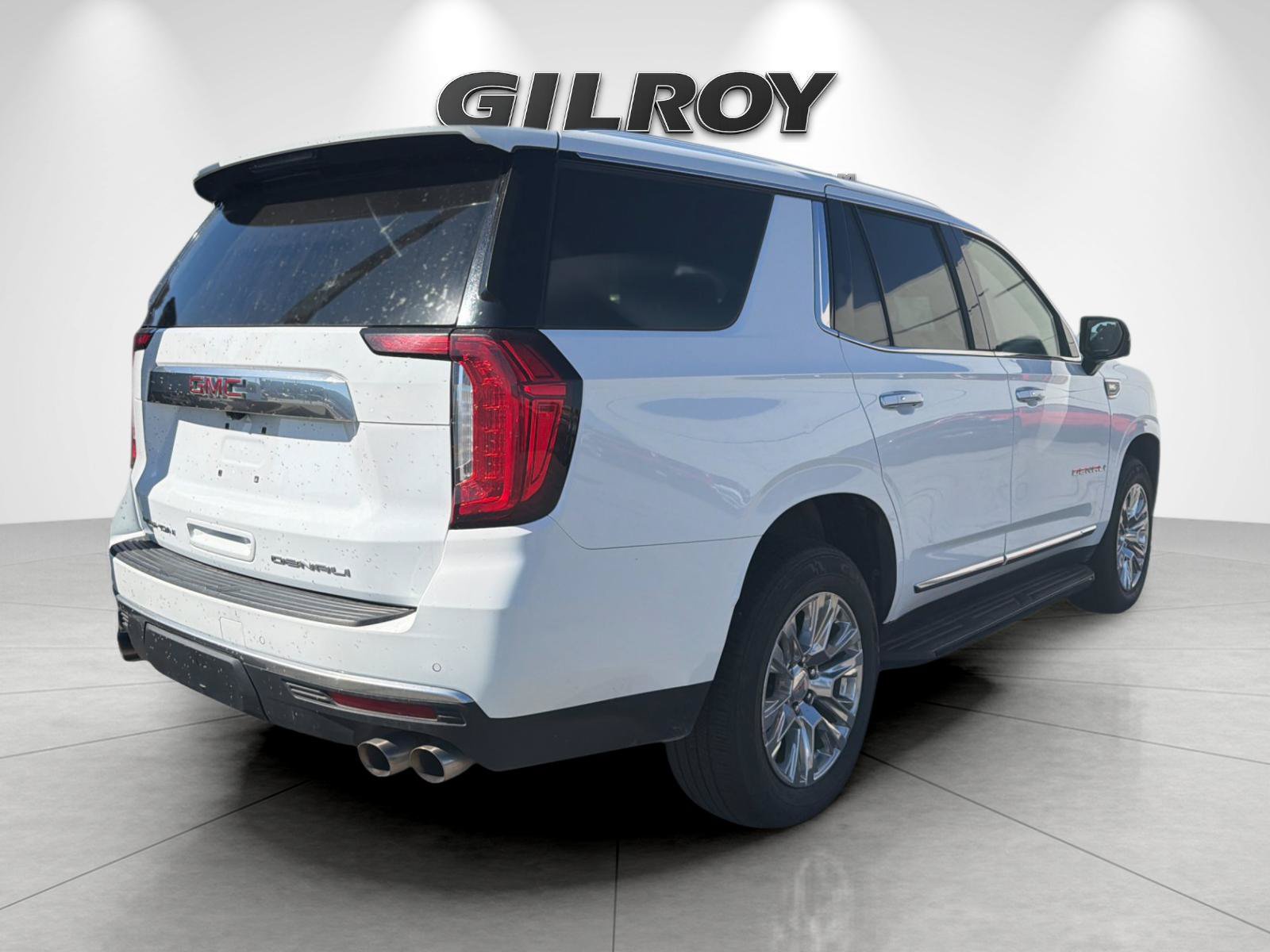 Used 2023 GMC Yukon Denali AWD/4WD image 2