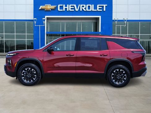 New 2026 Chevrolet Traverse Z71 w/ Driver Confidence Package image 3