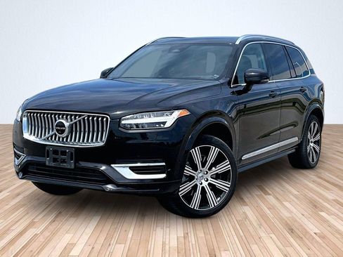 Used 2023 Volvo XC90 T8 Ultimate w/ Lounge Package AWD/4WD image 1