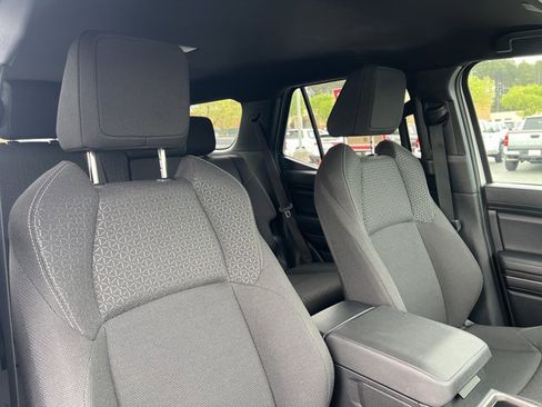 Used 2025 Toyota 4Runner SR5 image 24