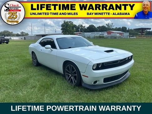 Used 2023 Dodge Challenger R/T RWD image 1