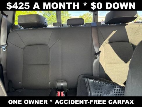 Used 2023 Chevrolet Colorado LT w/ LT Convenience Package RWD image 34