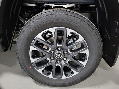 Certified 2025 Toyota Tundra Limited w/ Power Package AWD/4WD image 8