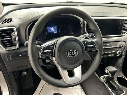 Certified 2021 Kia Sportage LX image 4