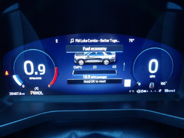 Used 2025 Ford Explorer ST-Line w/ ST-Line Street Pack AWD/4WD image 21