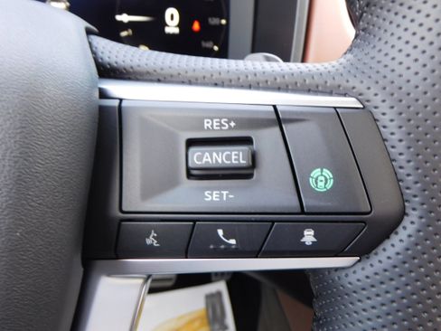 New 2025 Mitsubishi Outlander SEL image 19